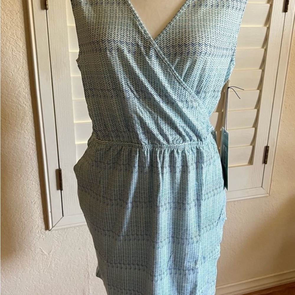 Carve Design wrap style XL summer dress.